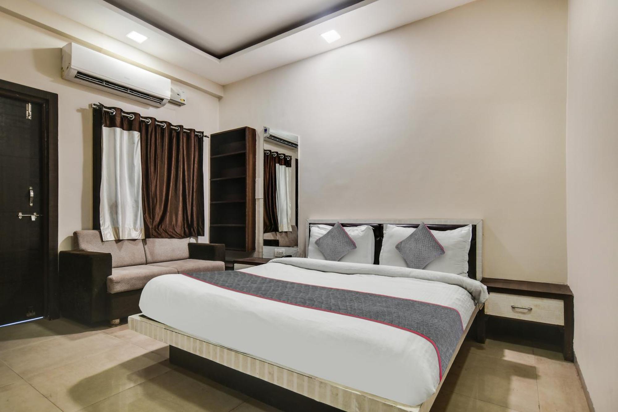 Townhouse Prime Stay Indore Exterior photo