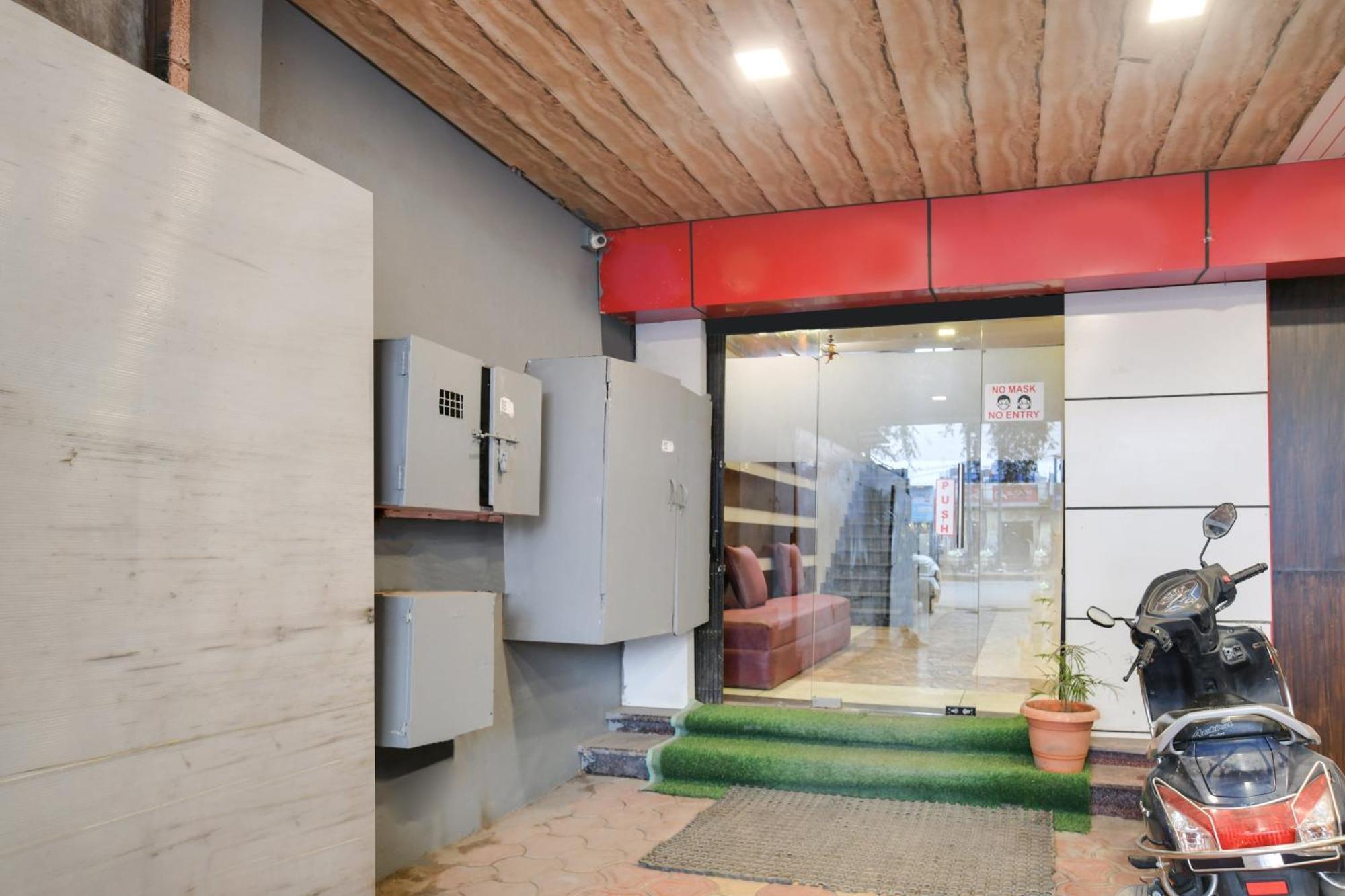 Townhouse Prime Stay Indore Exterior photo